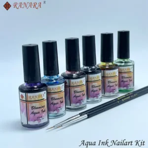 Aqual Ink Nailart